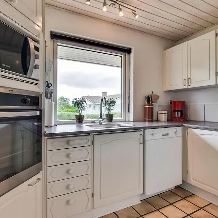 Holiday home Holiday Gunny - 500m To The Inlet In Western Jutland By Interhome