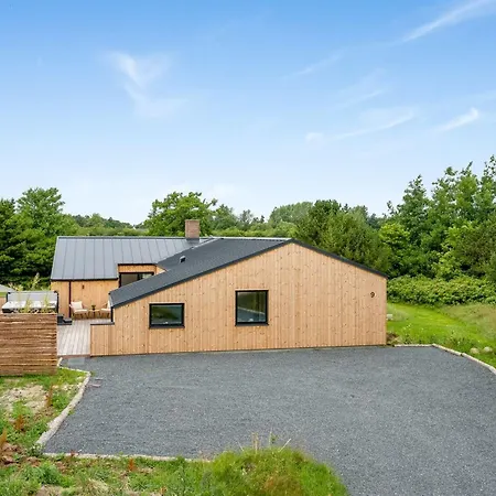 Gunny - 500m To The Fjord By Interhome