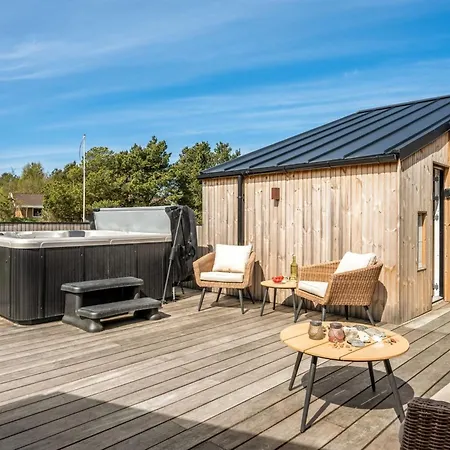 Gunny - 500m To The Fjord By Interhome